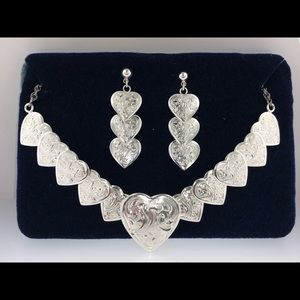 Brand new Montana Silversmiths heart set